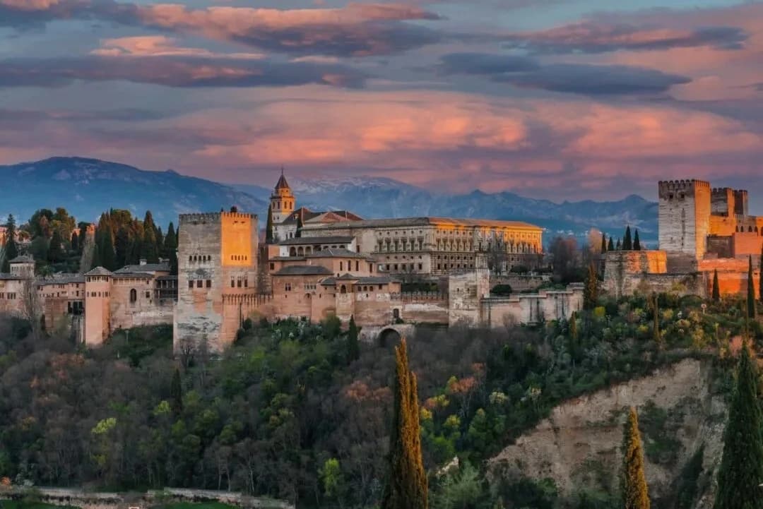Free tour nocturno por Granada