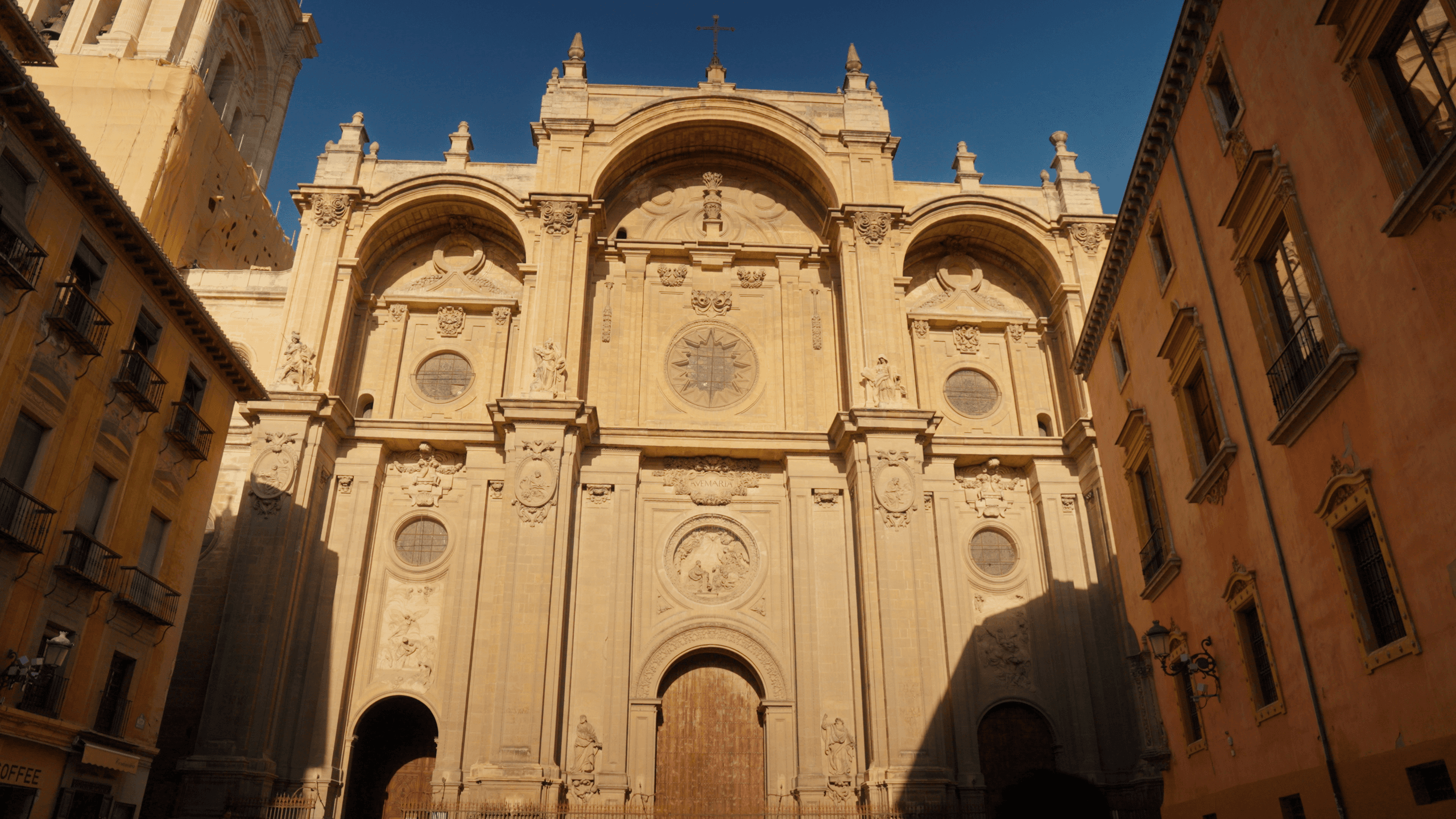 Catedral, Capilla Real y centro histórico